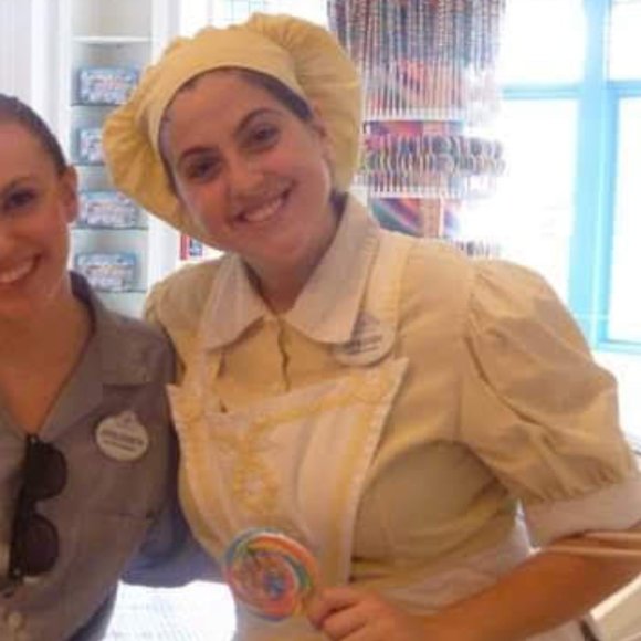 Hi! I'm Ashleigh! - Picture 12 of 12